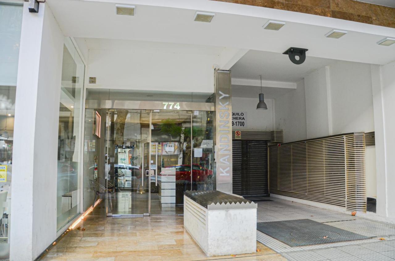 Monoambiente Super Amplio Y Comodo, Ideal Para Explorar La Ciudad Ciudad Autónoma de Buenos Aires Exterior foto