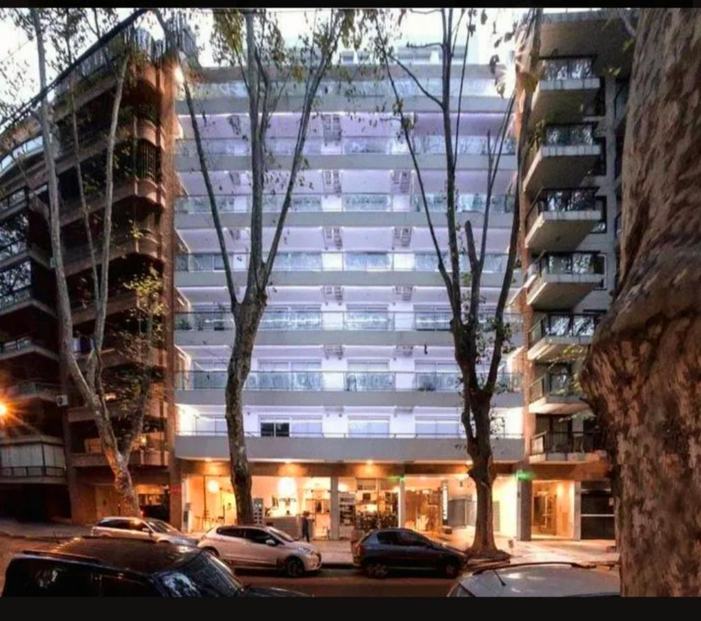 Monoambiente Super Amplio Y Comodo, Ideal Para Explorar La Ciudad Ciudad Autónoma de Buenos Aires Exterior foto
